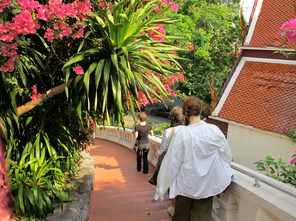 %_tempFileNameThailand%20May5_2012%20007%
