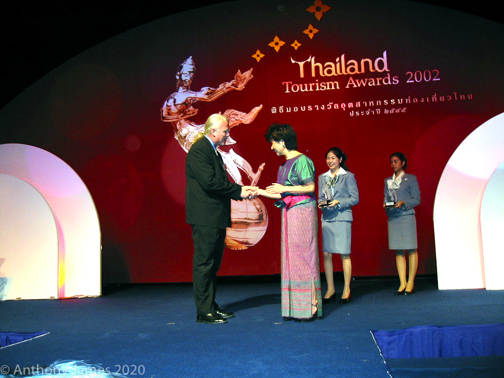 Friend of Thailand Award 2002